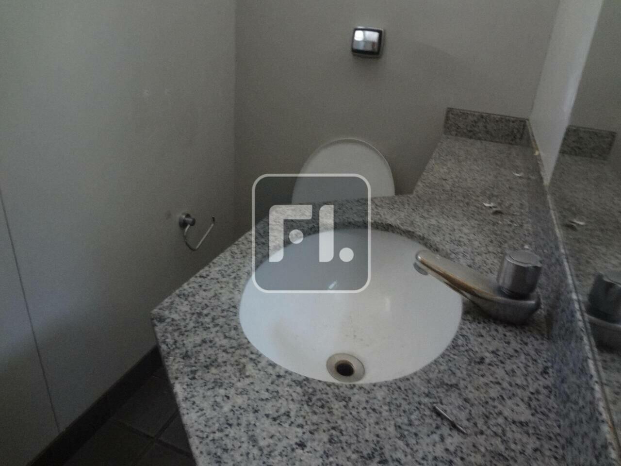 Conjunto para alugar, 224 m² por R$ 8.494/mês - Brooklin - São Paulo/SP