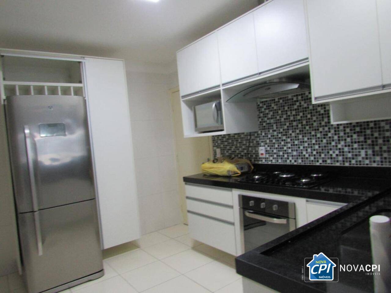 Apartamento Vila Guilhermina, Praia Grande - SP