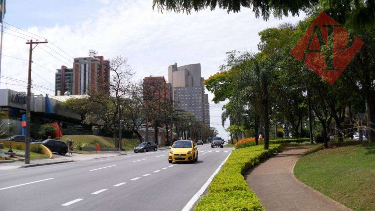 Prédio Centro Comercial, Barueri - SP