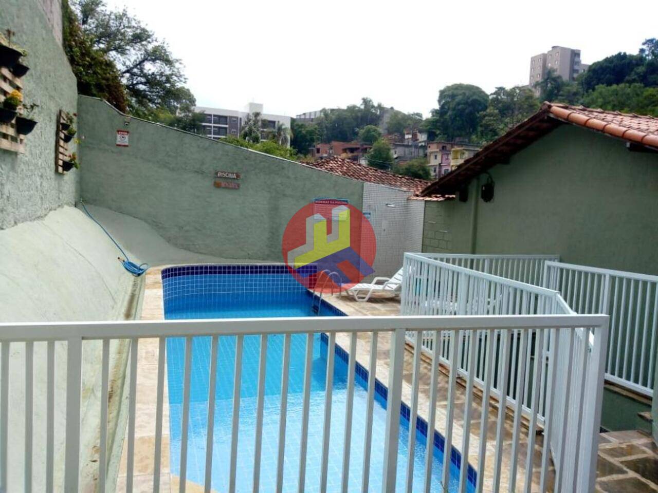 Sobrado Jardim Guarujá, São Paulo - SP
