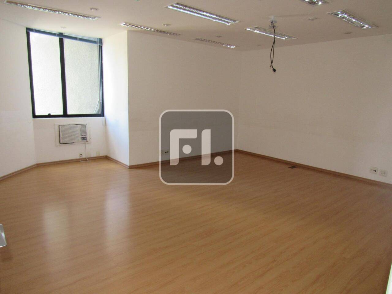 Conjunto para alugar, 240 m² por R$ 10.800/mês - Brooklin - São Paulo/SP