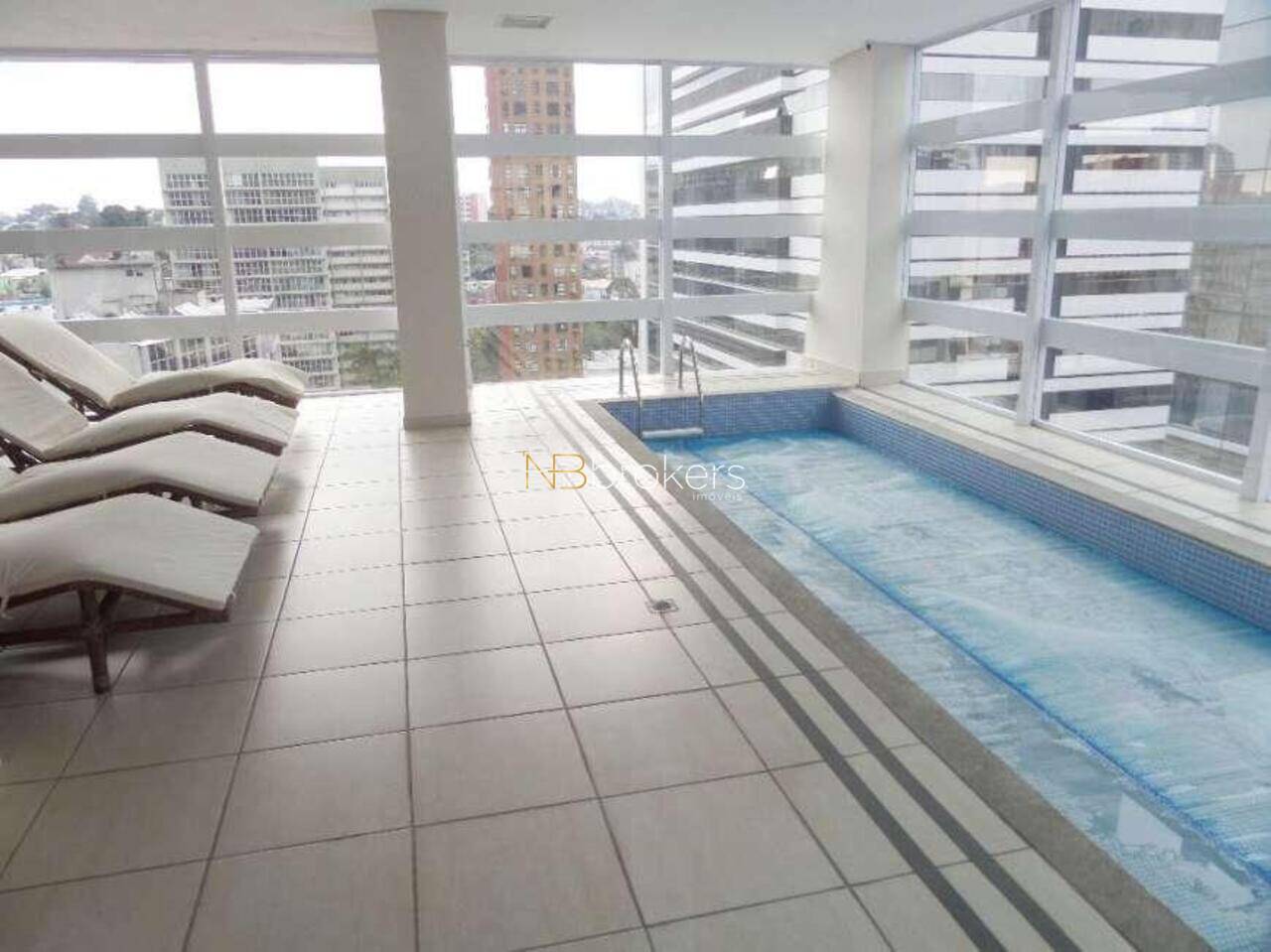 Apartamento Centro Cívico, Curitiba - PR