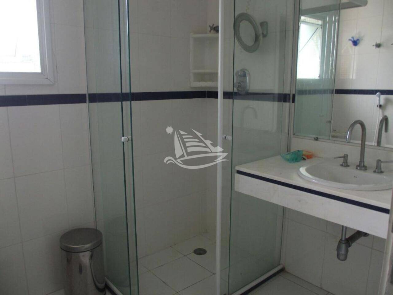 Apartamento Praia das Pitangueiras, Guarujá - SP