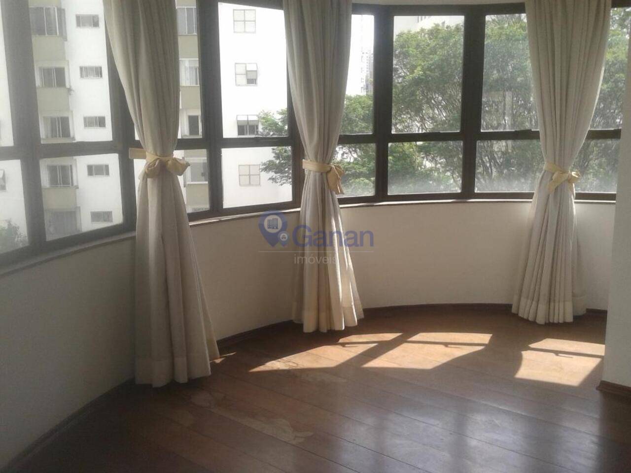 Apartamento Campo Belo, São Paulo - SP