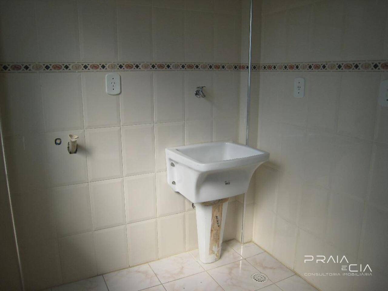 Apartamento Vila Guilhermina, Praia Grande - SP