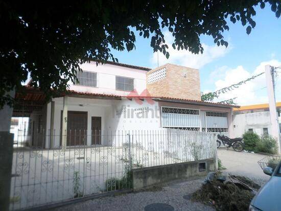 Casa de 322 m² Kalilândia - Feira de Santana, aluguel por R$ 5.000/mês