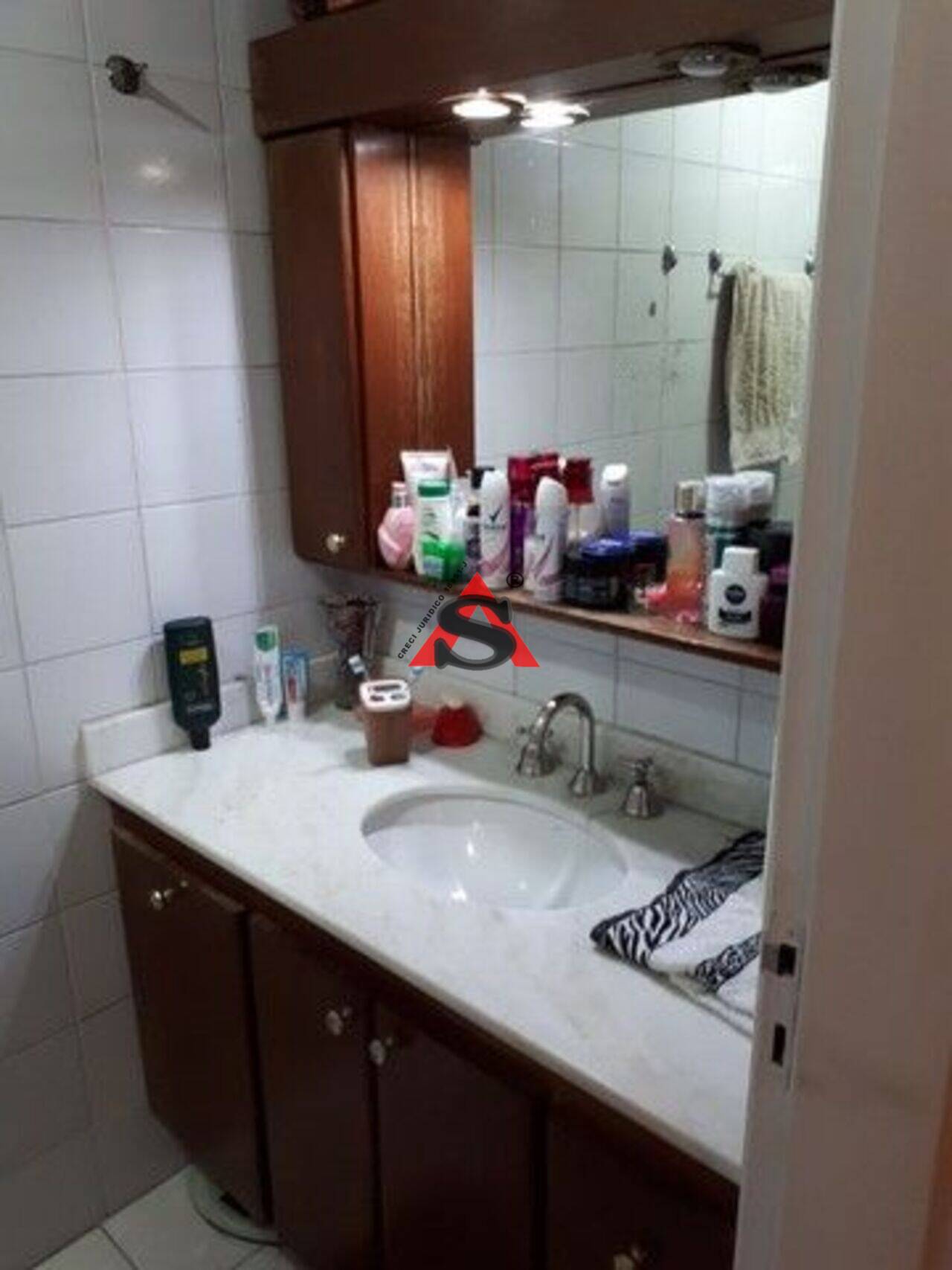 Apartamento Vila Gumercindo, São Paulo - SP