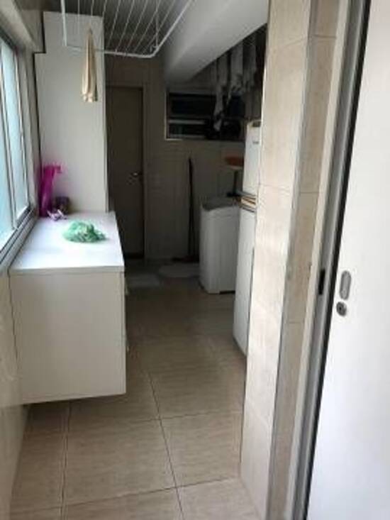 Apartamento Praia das Pitangueiras, Guarujá - SP