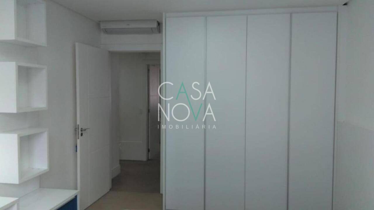 Apartamento Boqueirão, Santos - SP