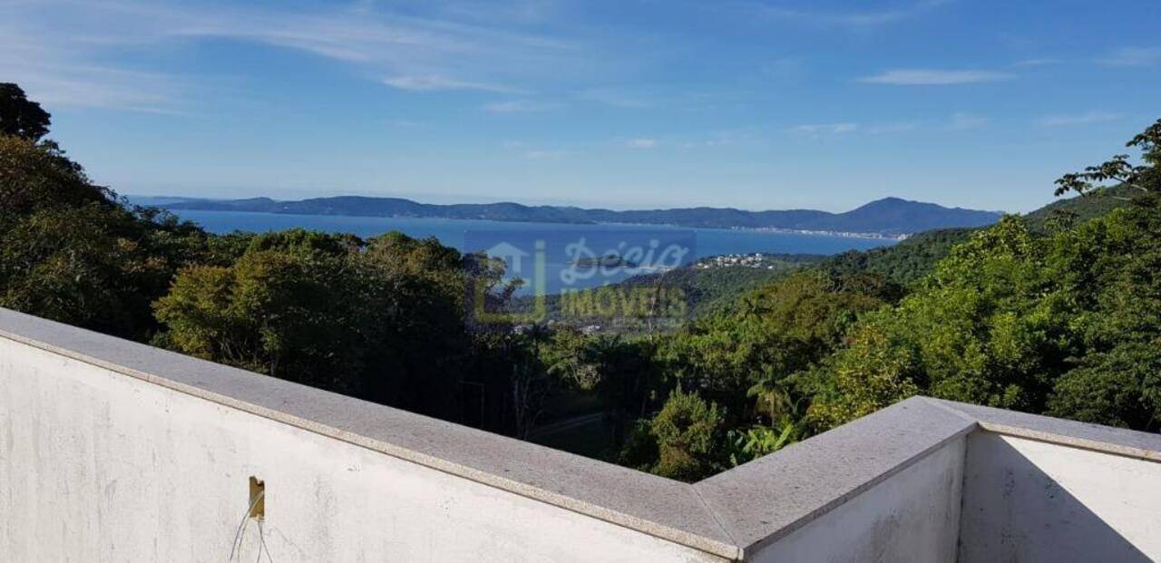 Casa Nova Esperança, Balneário Camboriú - SC