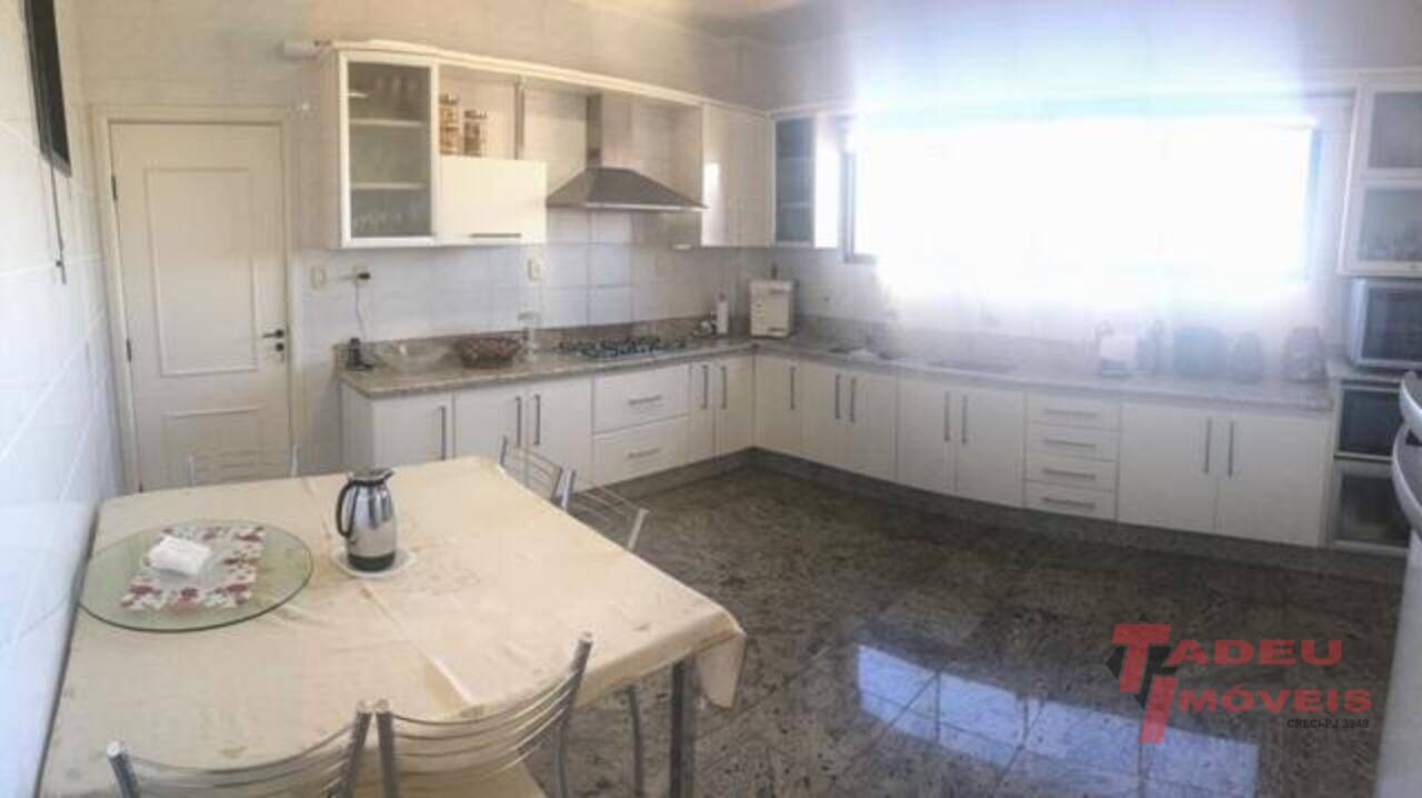 Apartamento Centro, Pouso Alegre - MG