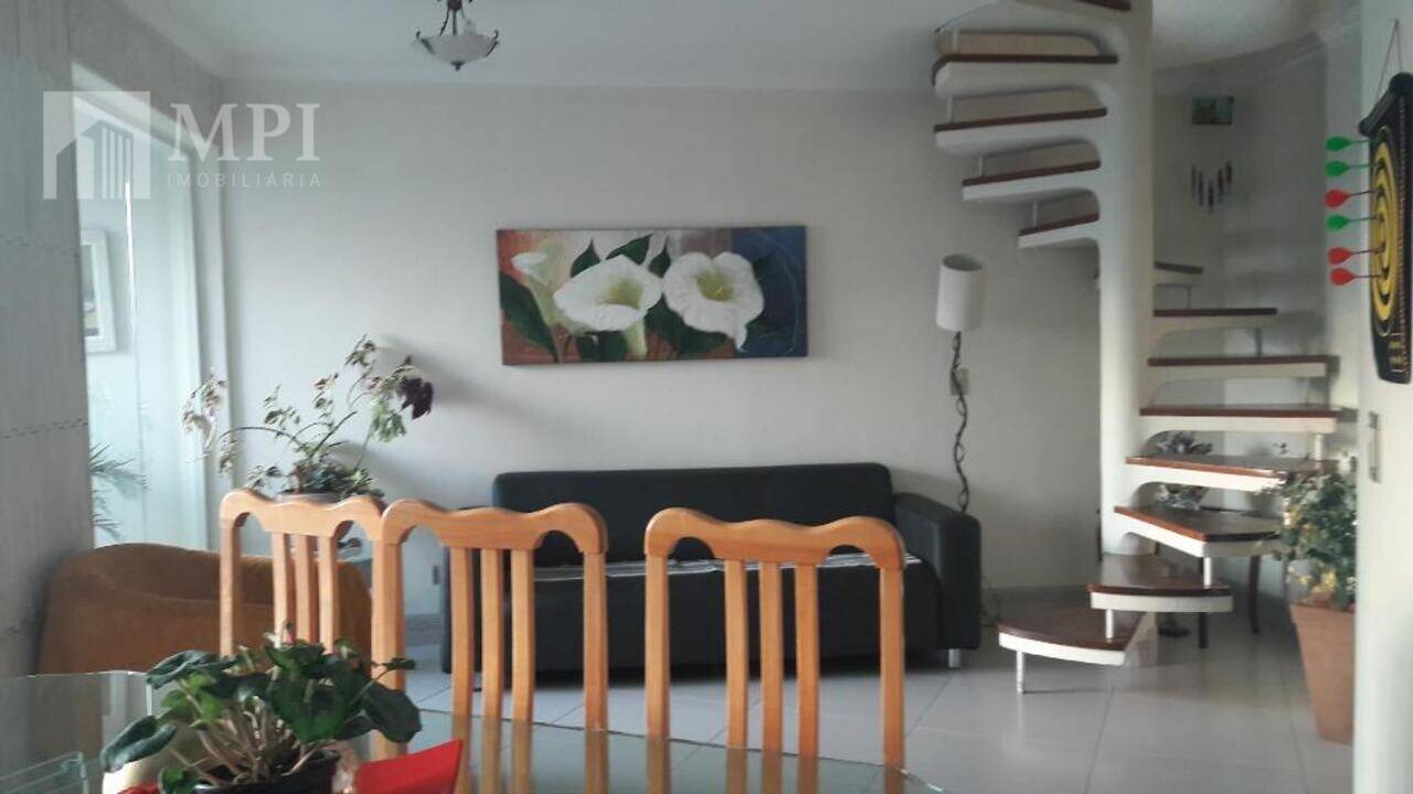 Apartamento duplex Santa Teresinha, São Paulo - SP