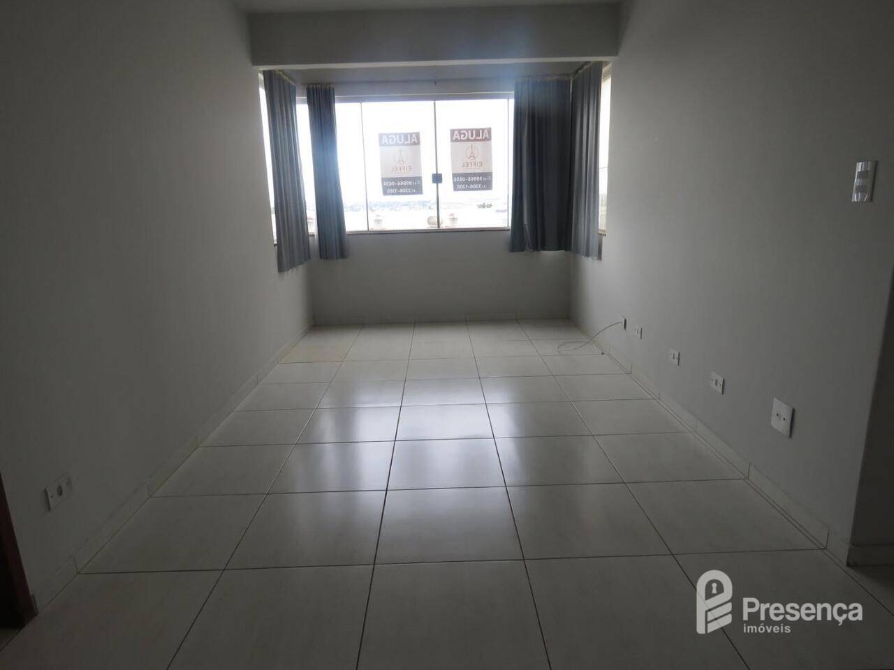 Apartamento Universitário, Cascavel - PR