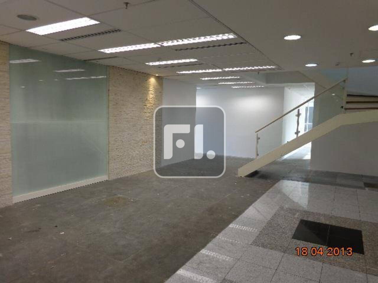 Conjunto comercial para locação, Brooklin, São Paulo.