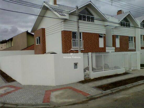 Sobrado de 140 m² na Vadeco Suit - Uberaba - Curitiba - PR, à venda por R$ 520.000