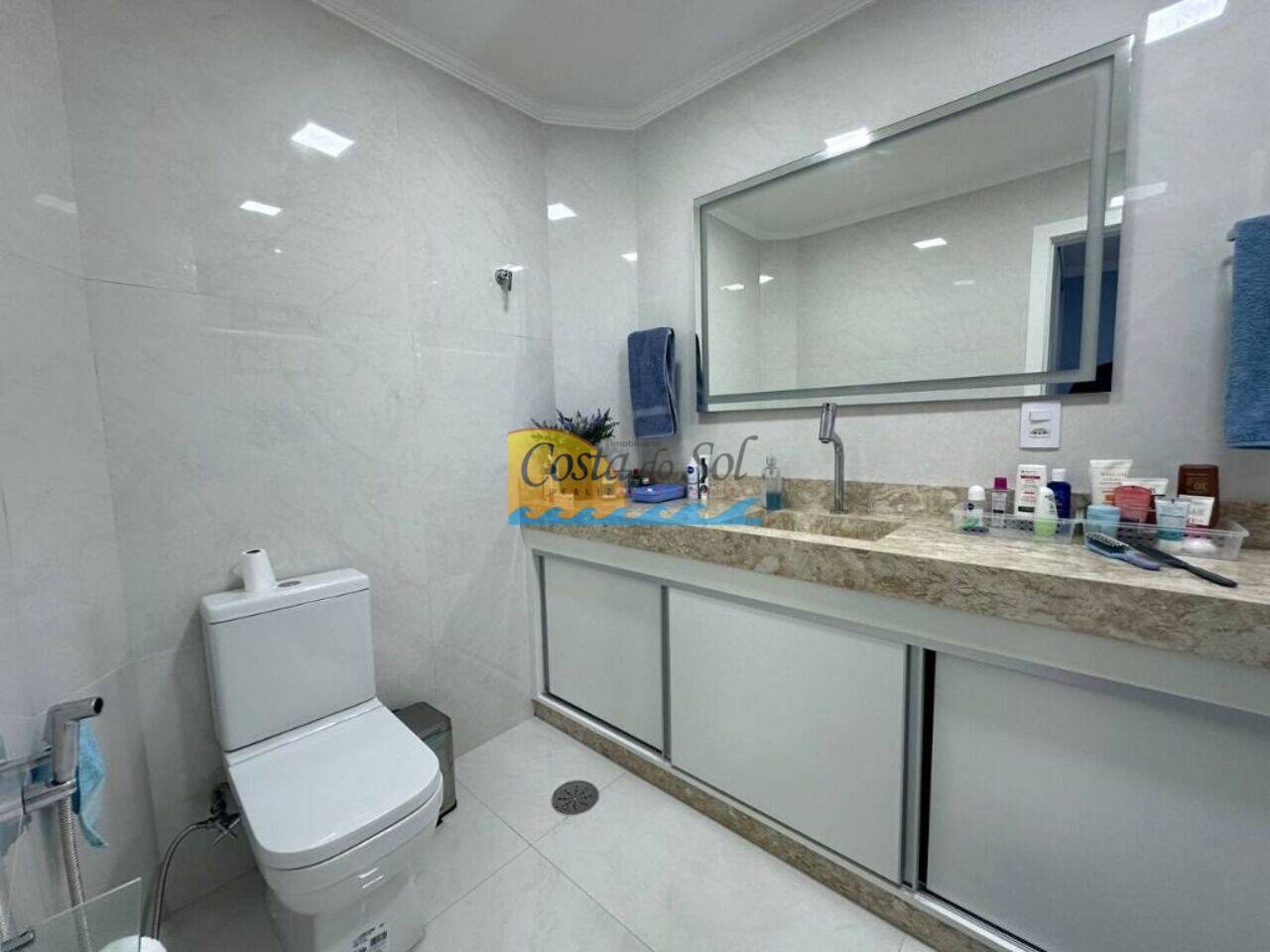 Apartamento Vila Guilhermina, Praia Grande - SP