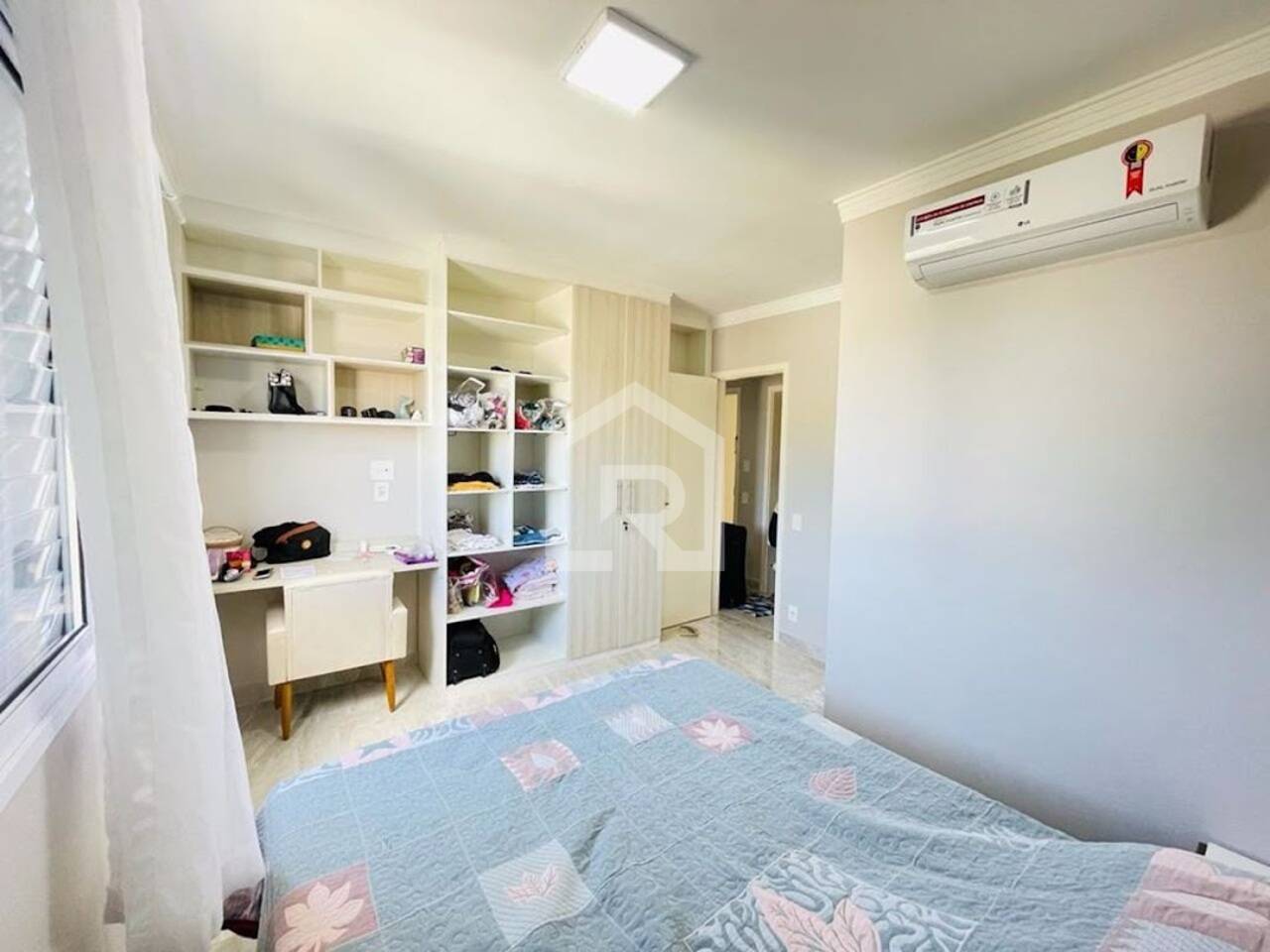 Apartamento Enseada, Guarujá - SP