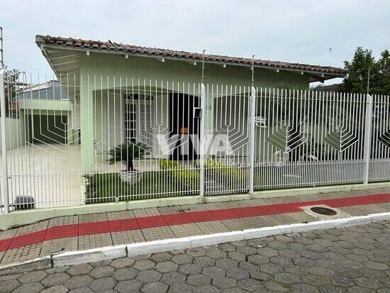 Casa de 160 m² São João - Itajaí, à venda por R$ 1.272.000