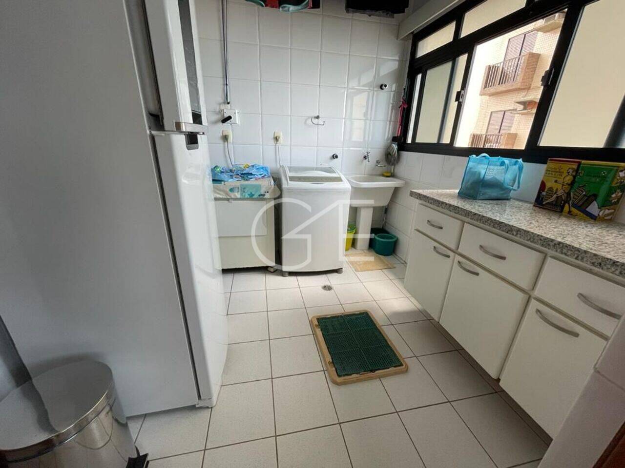 Apartamento Ponta da Praia, Santos - SP