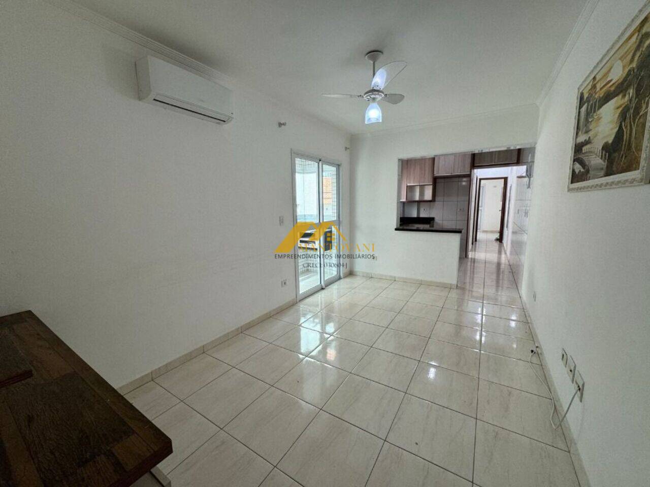 Apartamento Vila Guilhermina, Praia Grande - SP