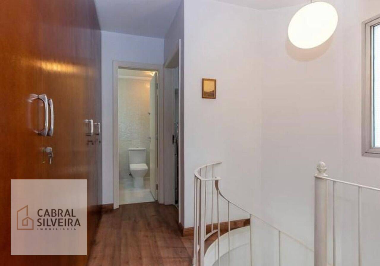 Apartamento duplex Vila Mariana, São Paulo - SP