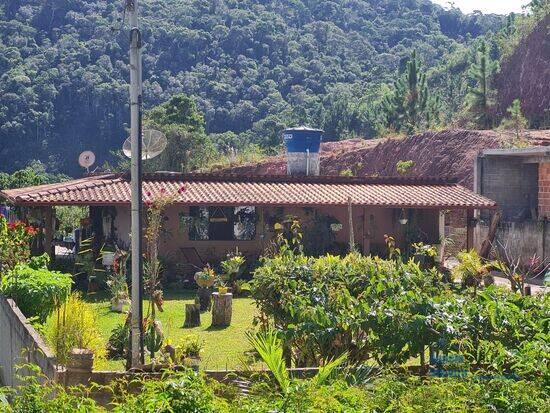 Casa Campo do Coelho - Nova Friburgo, à venda por R$ 450.000