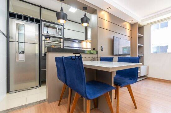Apartamento de 45 m² Pinheirinho - Curitiba, à venda por R$ 299.900