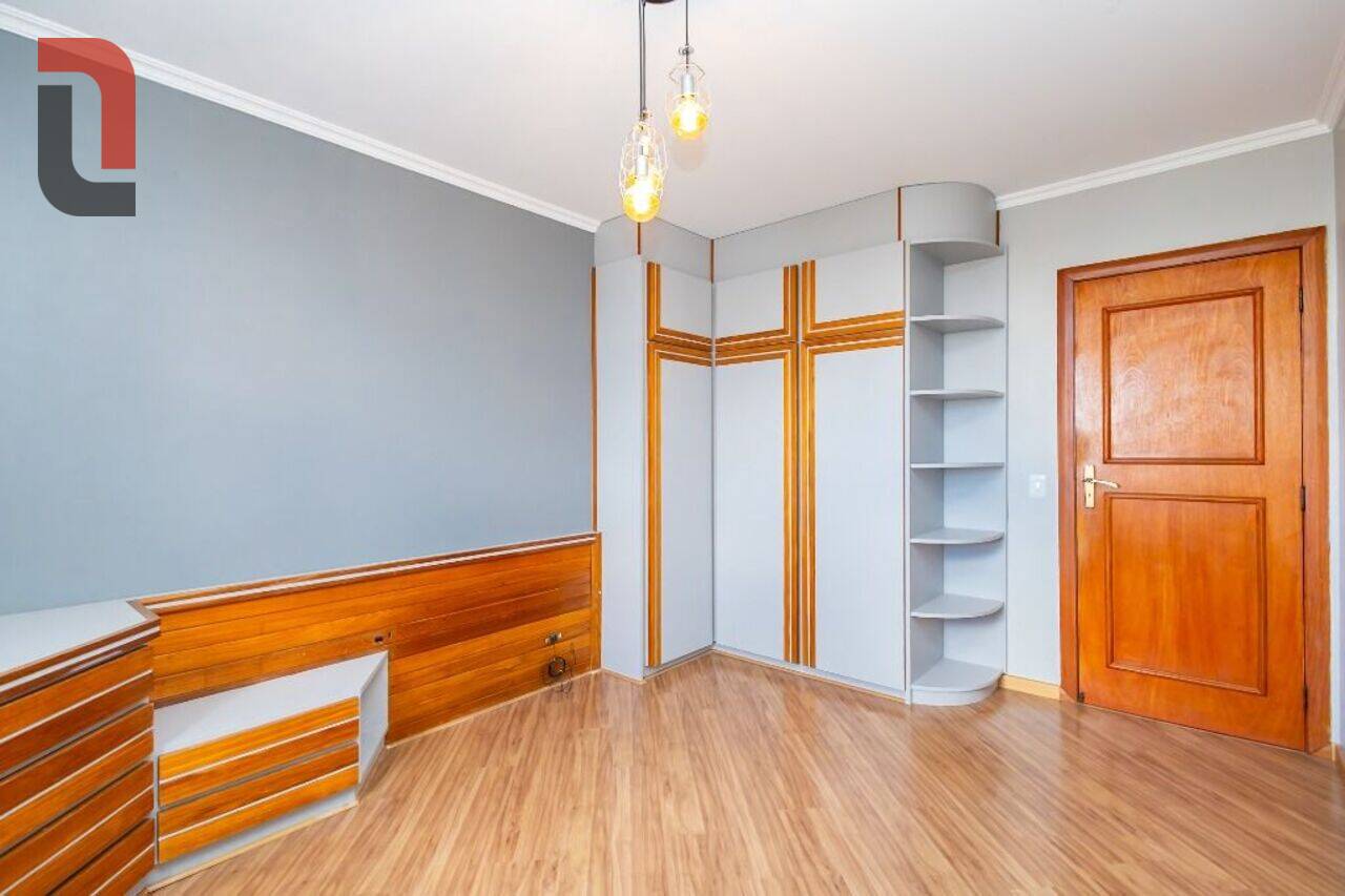 Apartamento Cristo Rei, Curitiba - PR