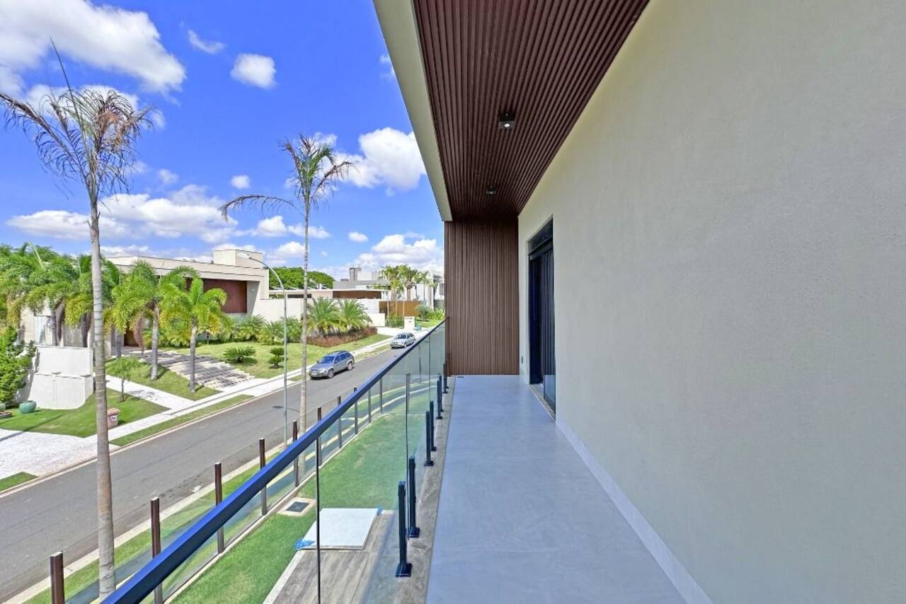 Sobrado Alphaville Flamboyant Residencial Araguaia, Goiânia - GO