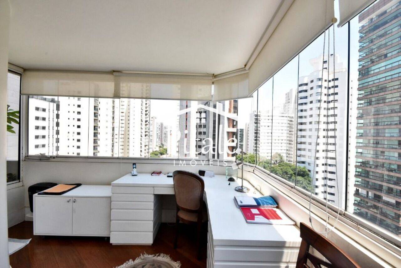 Apartamento Campo Belo, São Paulo - SP