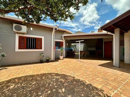 Casa de 266 m² Jardim Macarenko - Sumaré, à venda por R$ 850.000