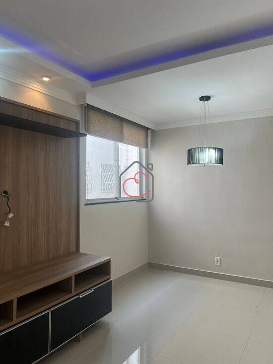 Apartamento de 55 m² Virgem Santa - Macaé, à venda por R$ 180.000