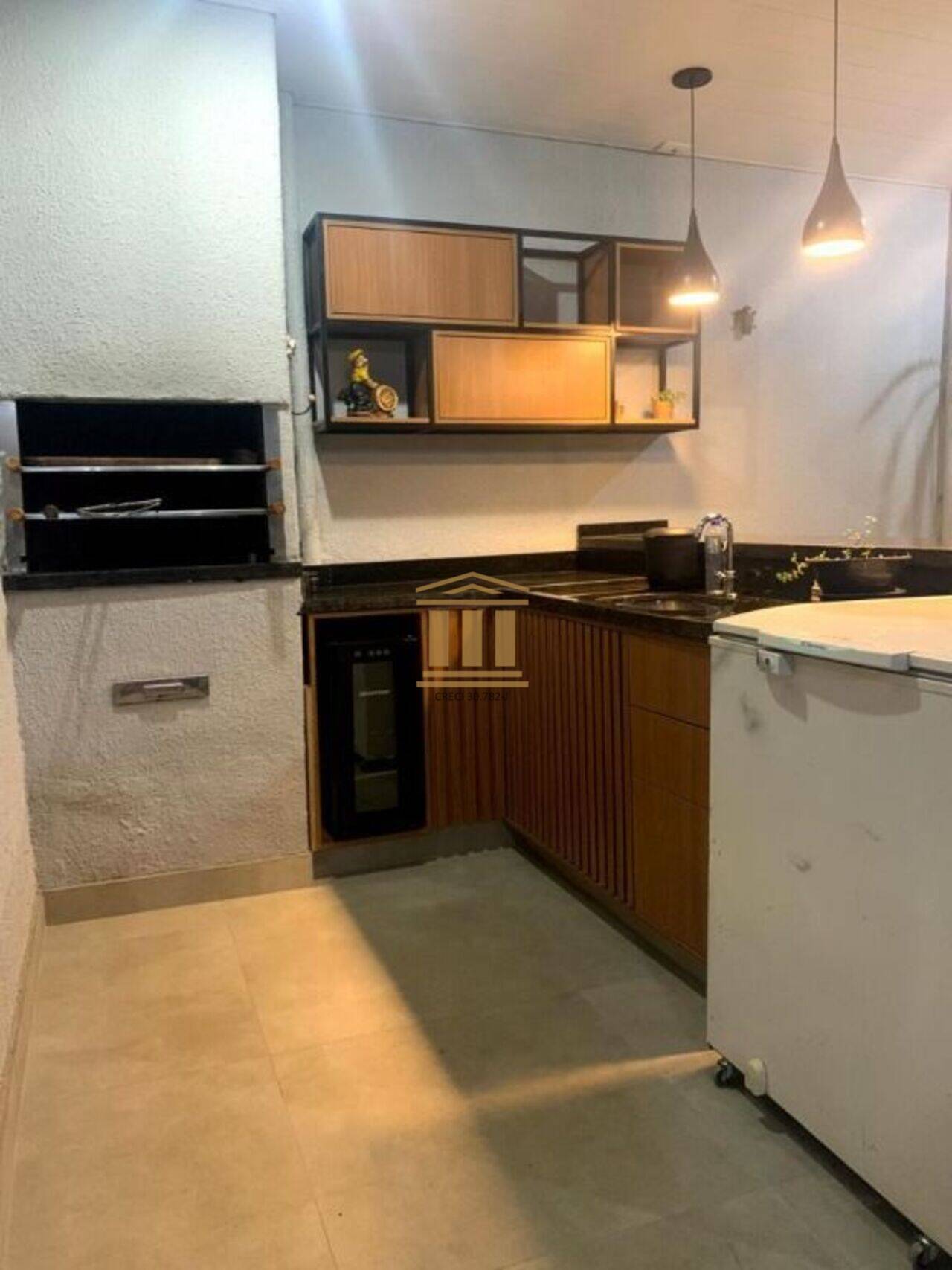 Casa Conjunto Residencial Trinta e Um de Março, São José dos Campos - SP