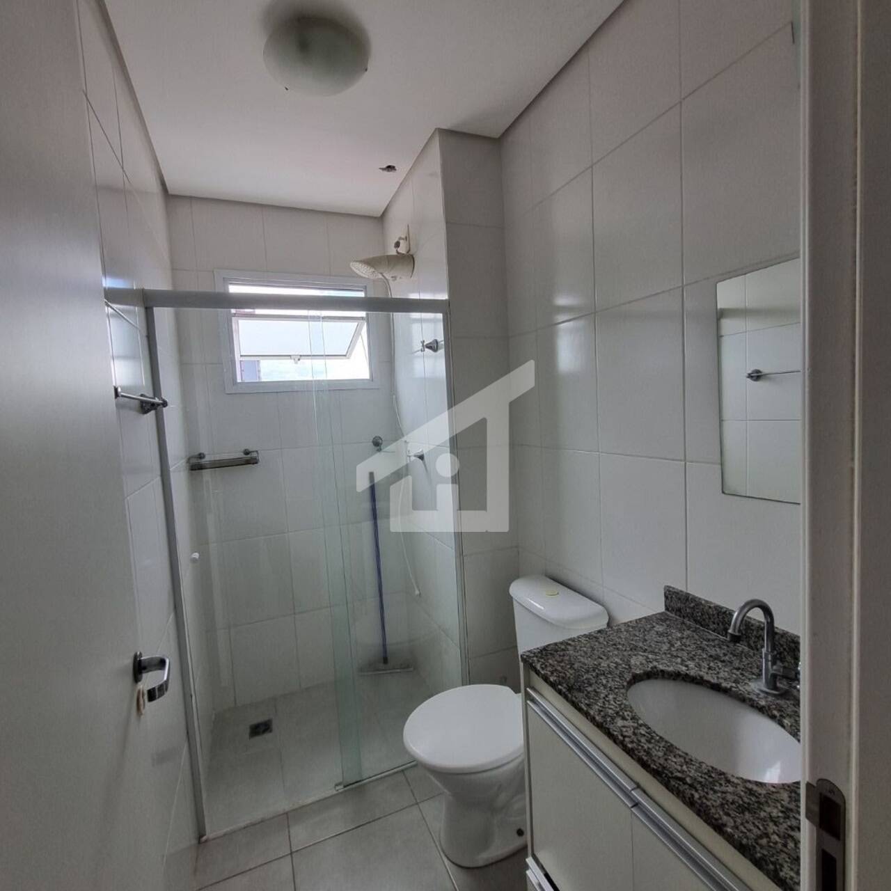 Apartamento Edifício Vila Velha, Taubaté - SP