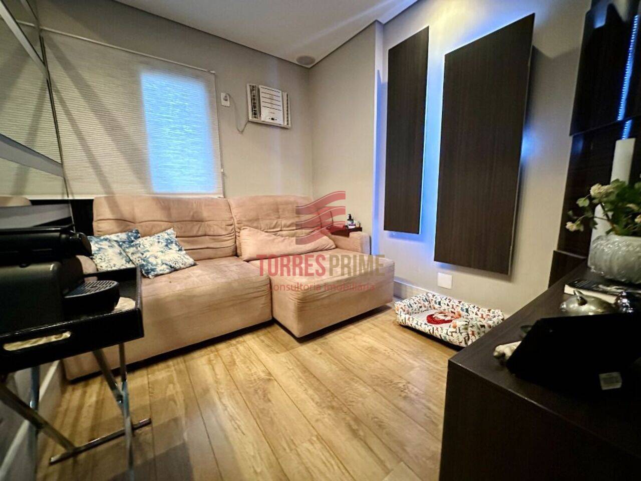 Apartamento Boqueirão, Santos - SP