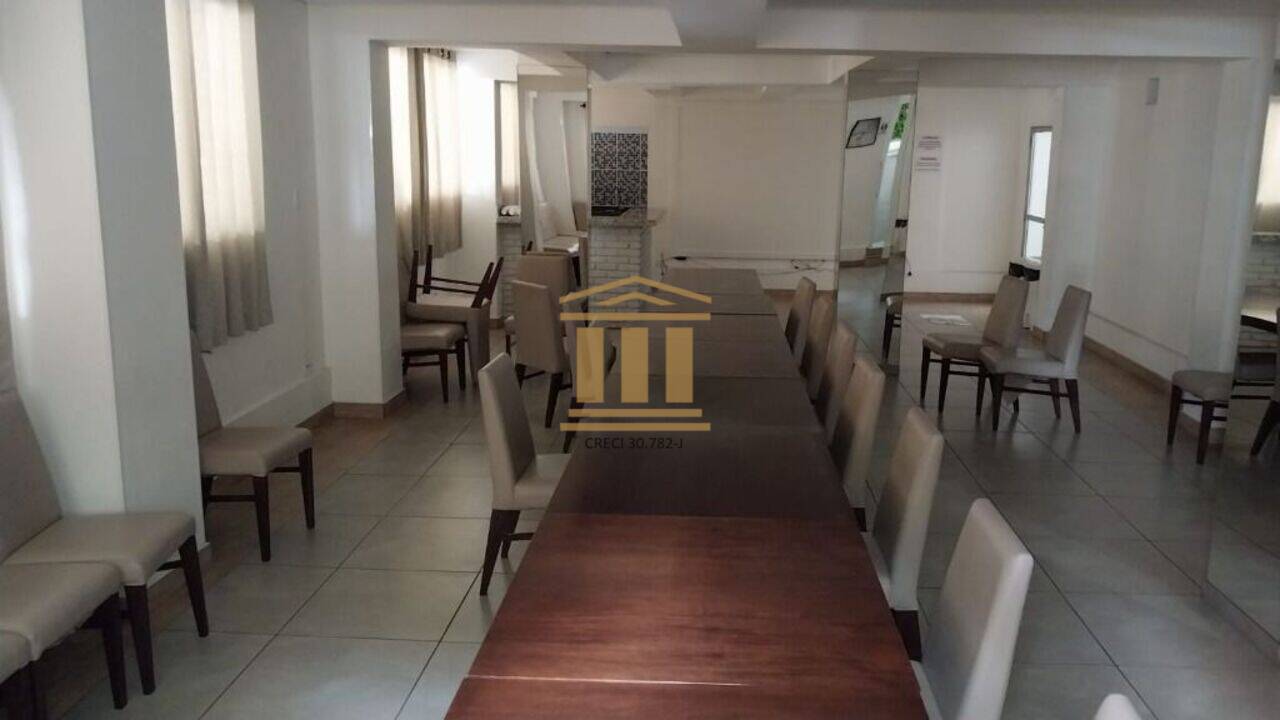 Apartamento Conjunto Residencial Trinta e Um de Março, São José dos Campos - SP