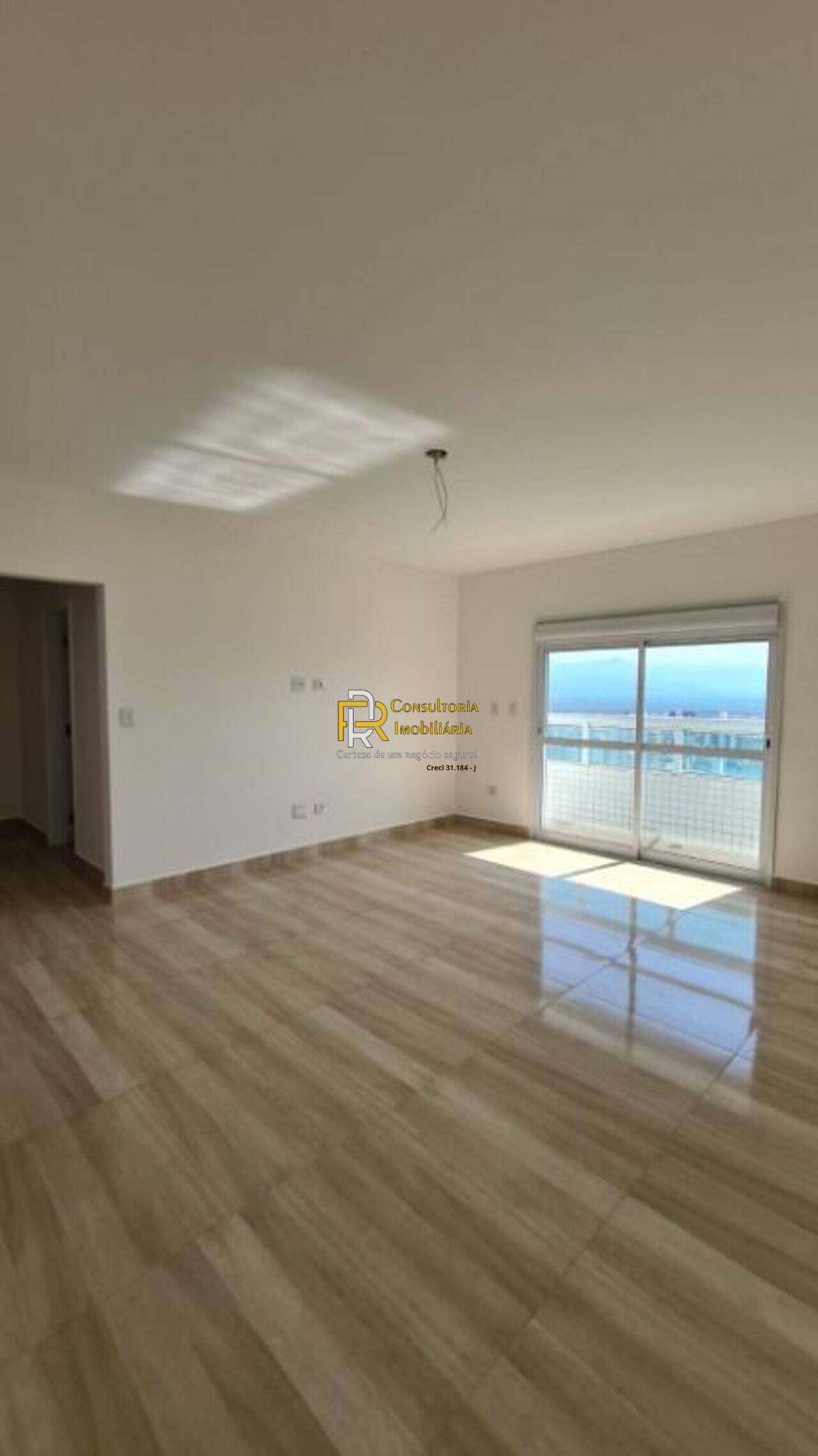 Apartamento Vila Guilhermina, Praia Grande - SP