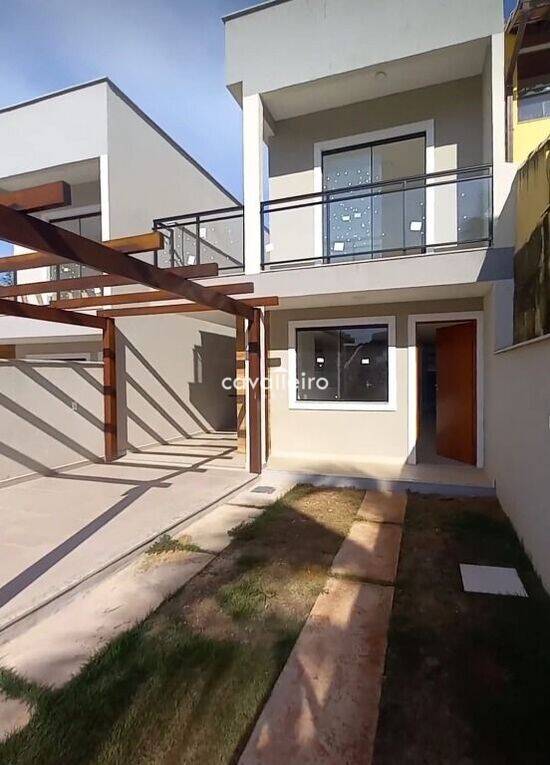 Casa de 96 m² Cordeirinho - Maricá, à venda por R$ 650.000