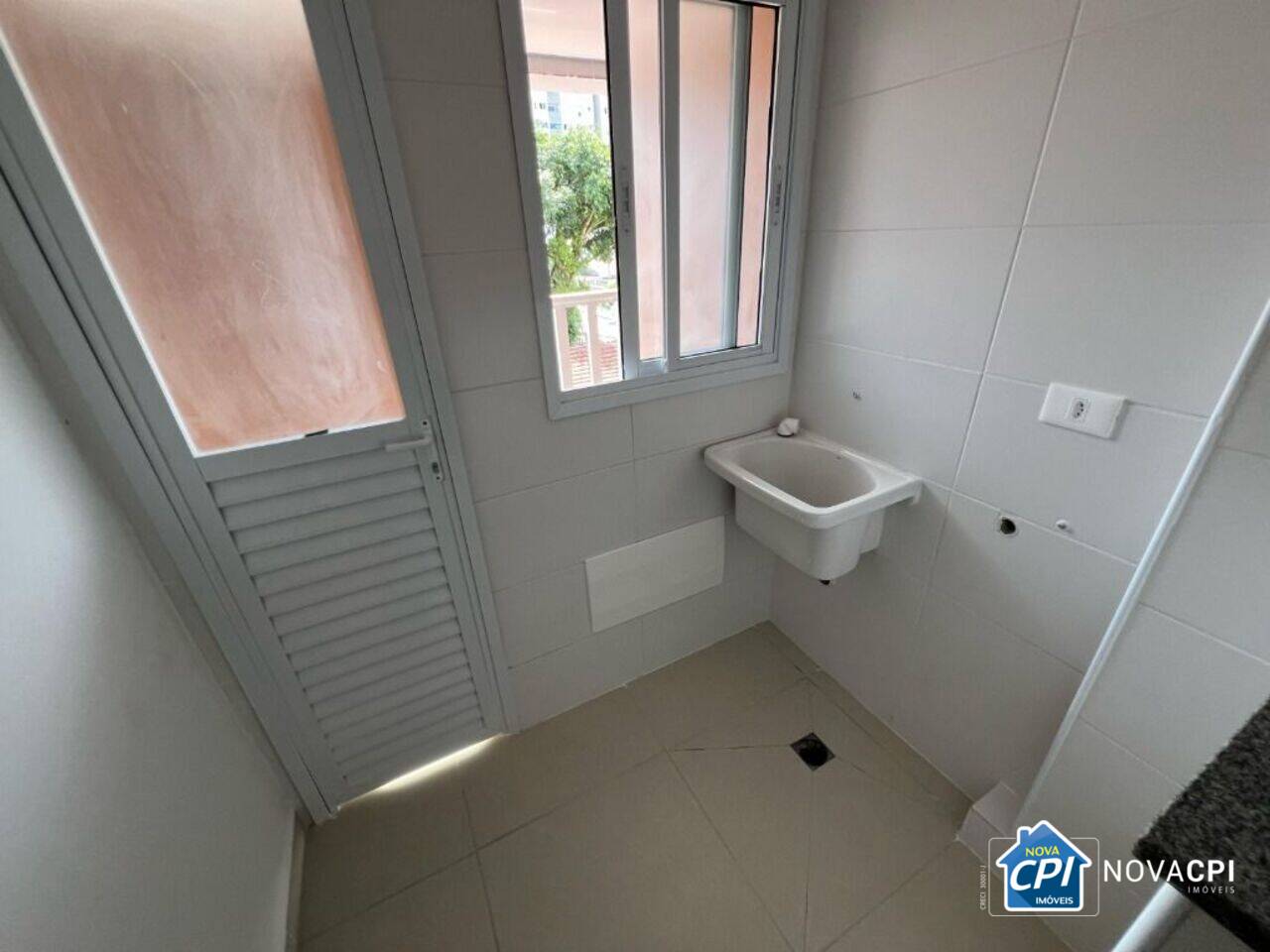 Apartamento Vila Guilhermina, Praia Grande - SP