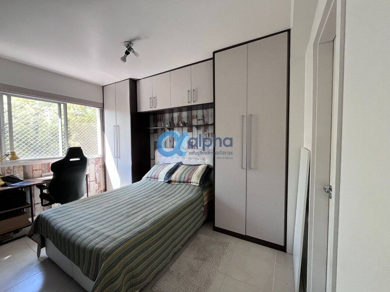 Apartamento • Itaipava, Petrópolis - RJ