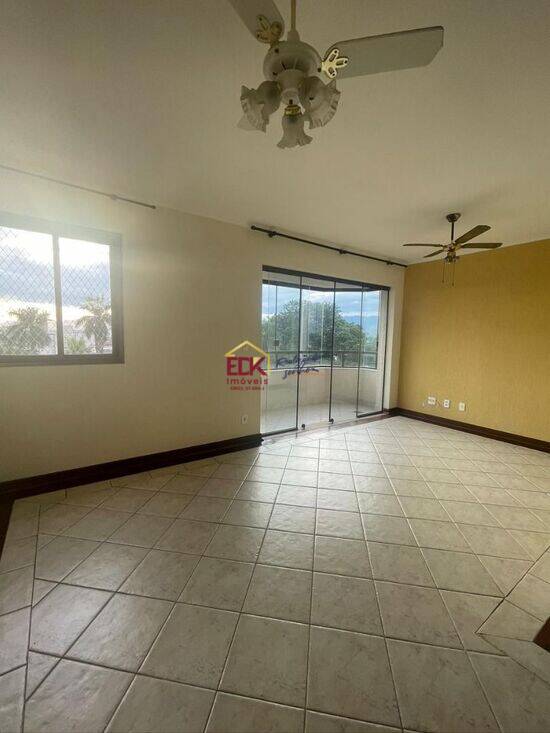 Apartamento de 240 m² Centro - Pindamonhangaba, à venda por R$ 400.000