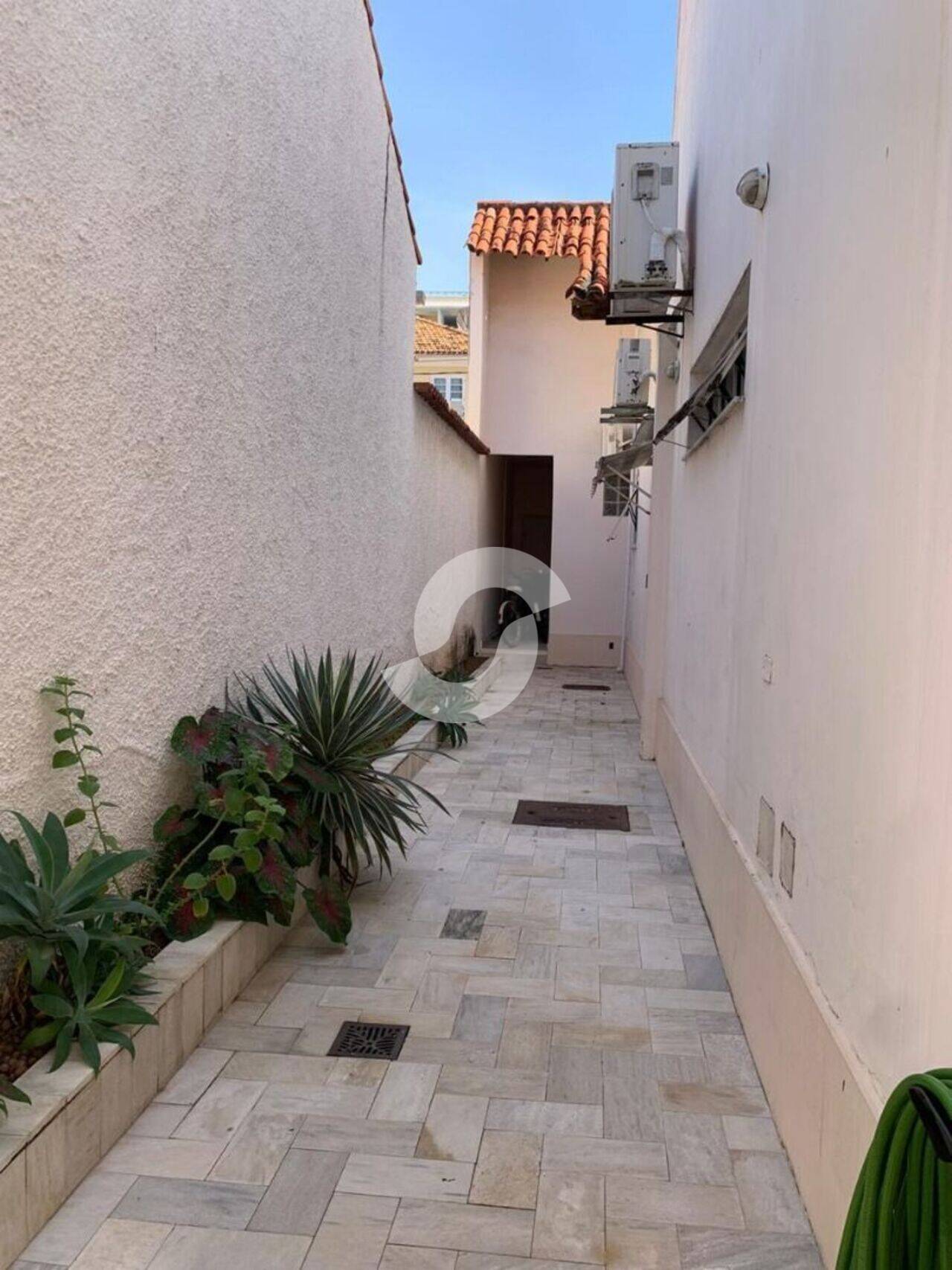 Casa Pe Pequeno, Niterói - RJ