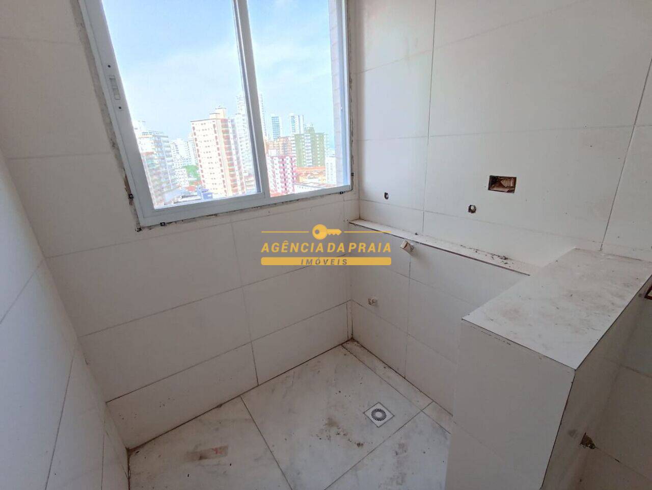 Apartamento Caiçara, Praia Grande - SP