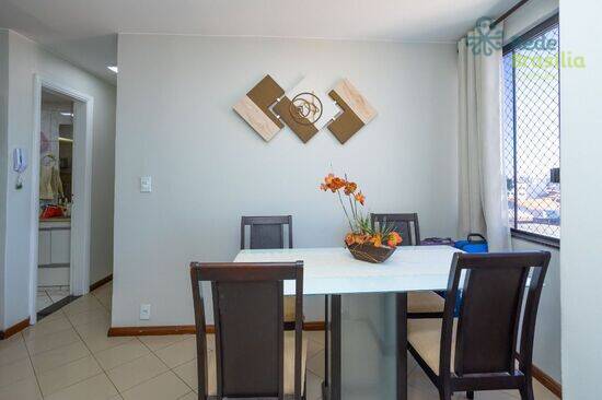 Apartamento de 52 m² Guará I - Guará, à venda por R$ 345.000