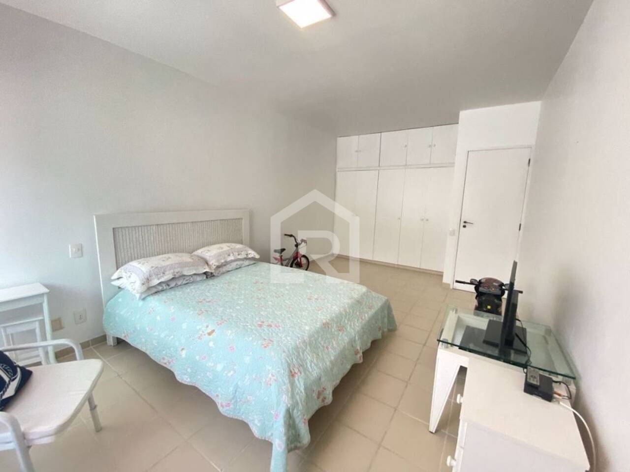 Apartamento Enseada, Guarujá - SP