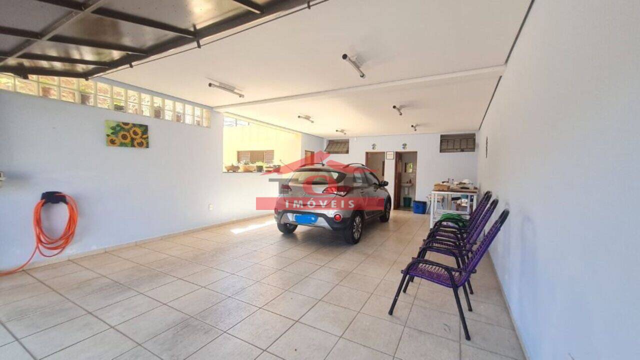 Casa Jardim Bela Vista, Bauru - SP