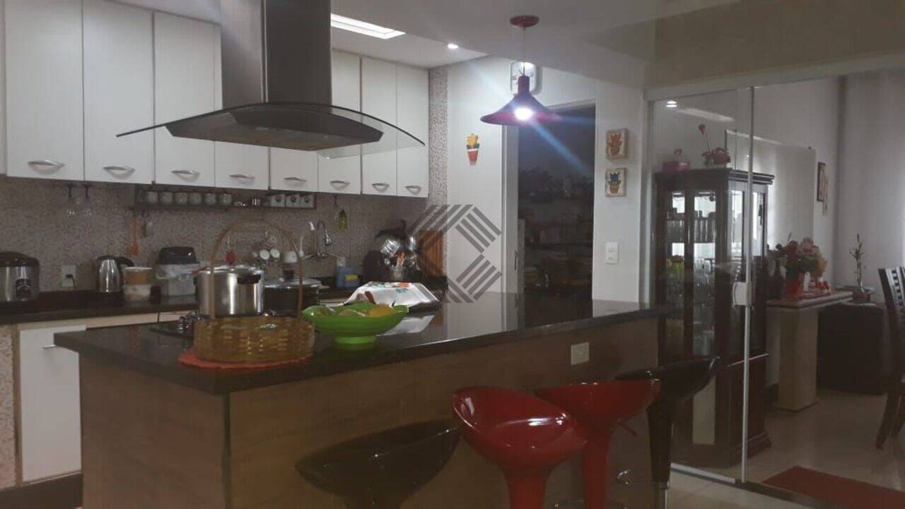 Casa Jardim Bandeirantes, Sorocaba - SP