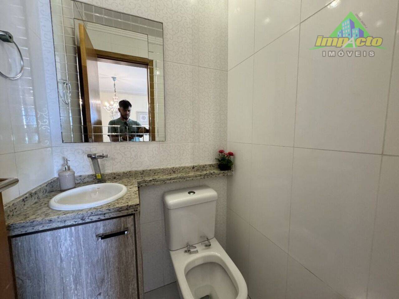 Apartamento Vila Guilhermina, Praia Grande - SP