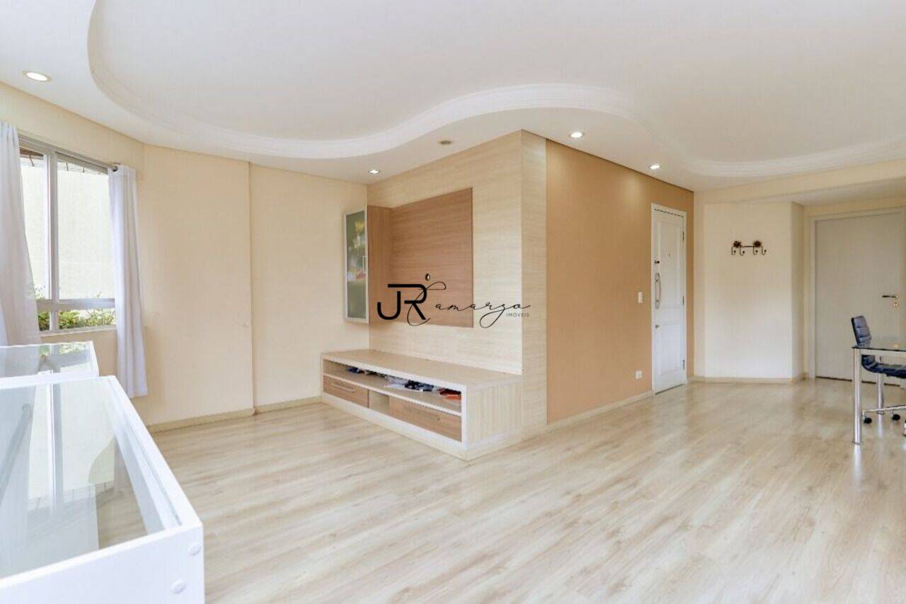 Apartamento Água Verde, Curitiba - PR