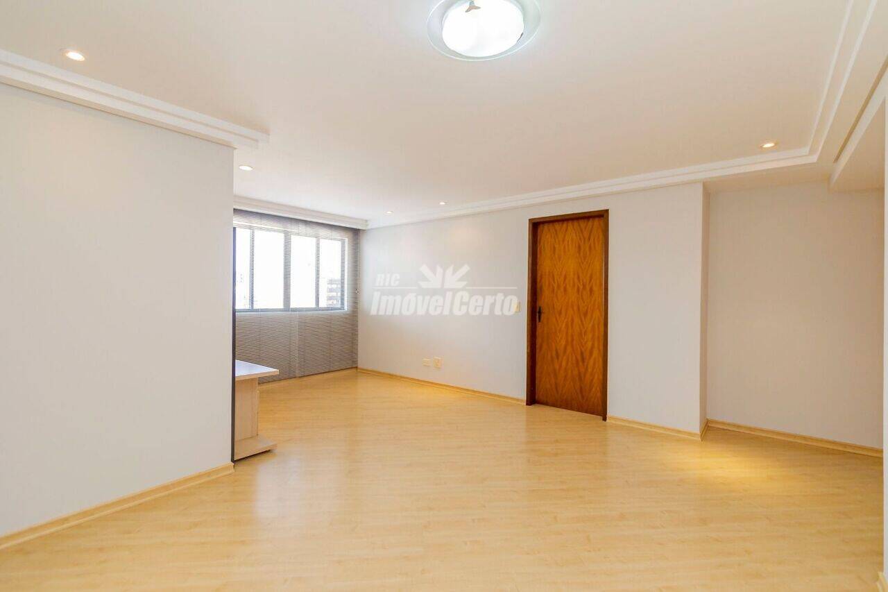 Apartamento Portão, Curitiba - PR